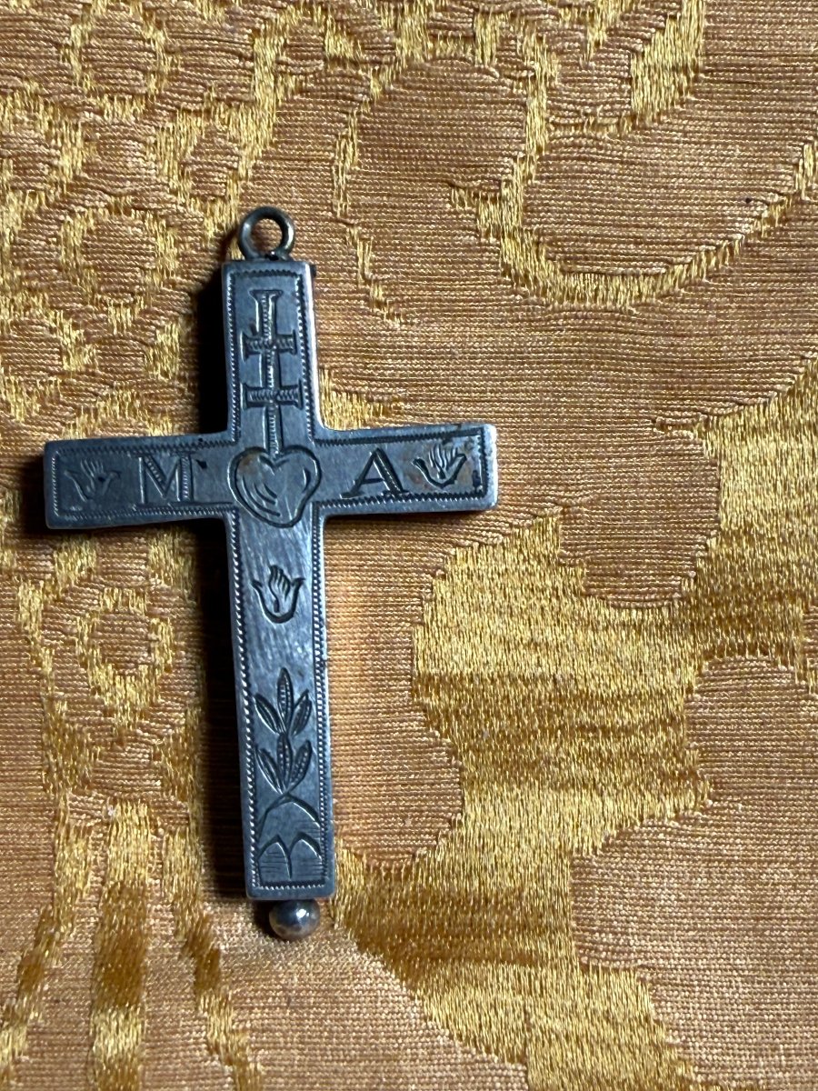 Silver Cross-shaped Reliquary Containing 4 Relics-photo-2