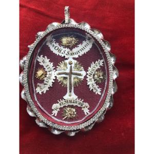Silver Filigree Reliquary Containing The Holy Cross And Four Saints