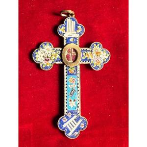 Croix pectorale romaine en mosaïque avec relique de la Sainte Croix  