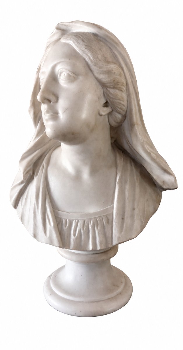 Veiled Woman Bust In White Carrara Marble – 19th Century
