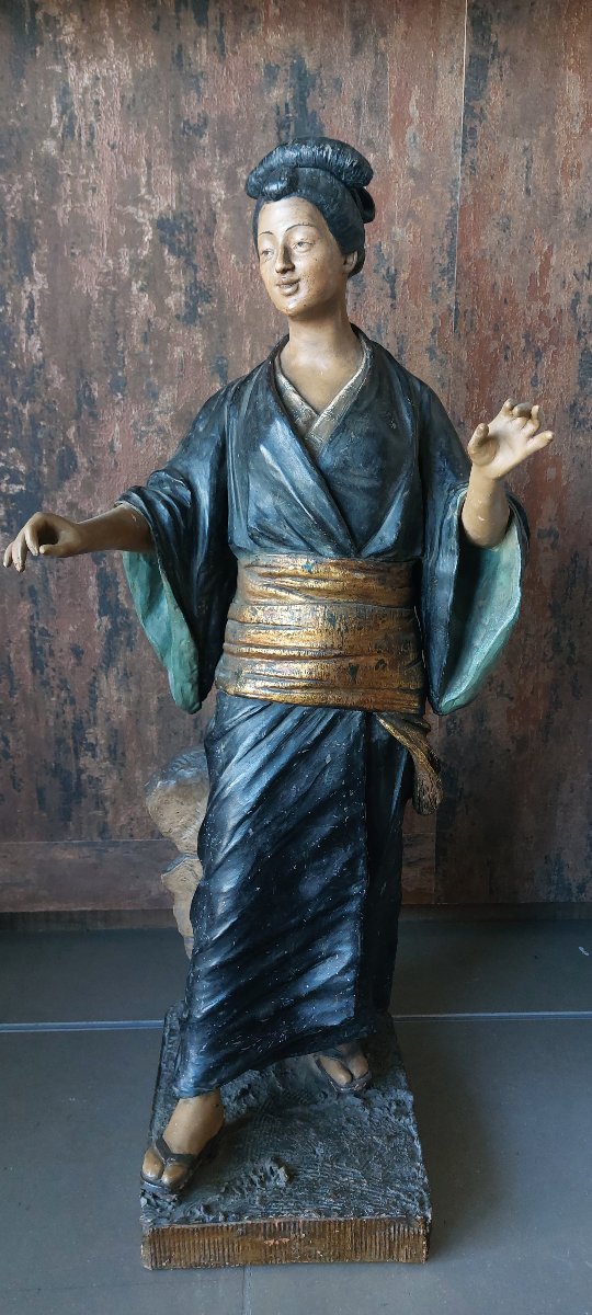 Polychrome Terracotta Sculpture Of A Geisha – Goldscheider Wien