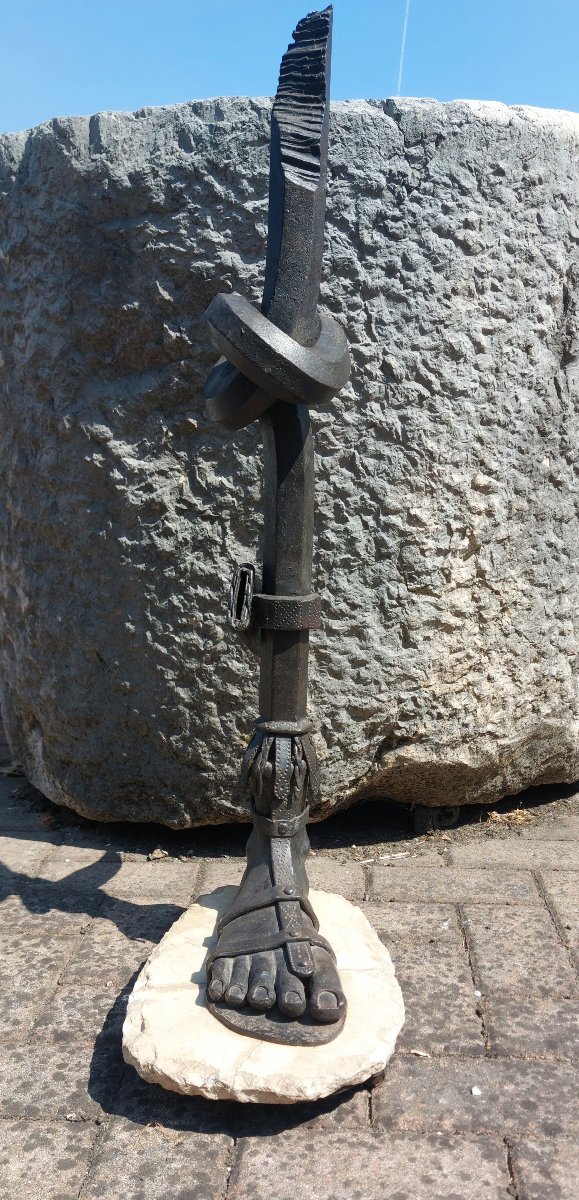 Iron Leg With Caliga And Armour – Decorative Sculptural Element-photo-4