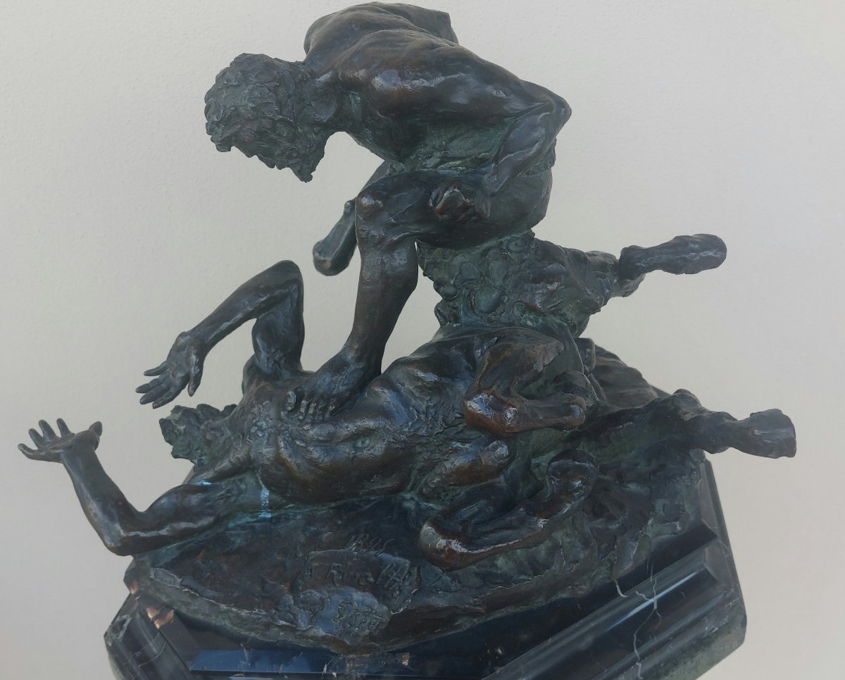 Hercules And The Centaur – Bronze By Augusto Rivalta (1895) On A Green Marble Column-photo-2
