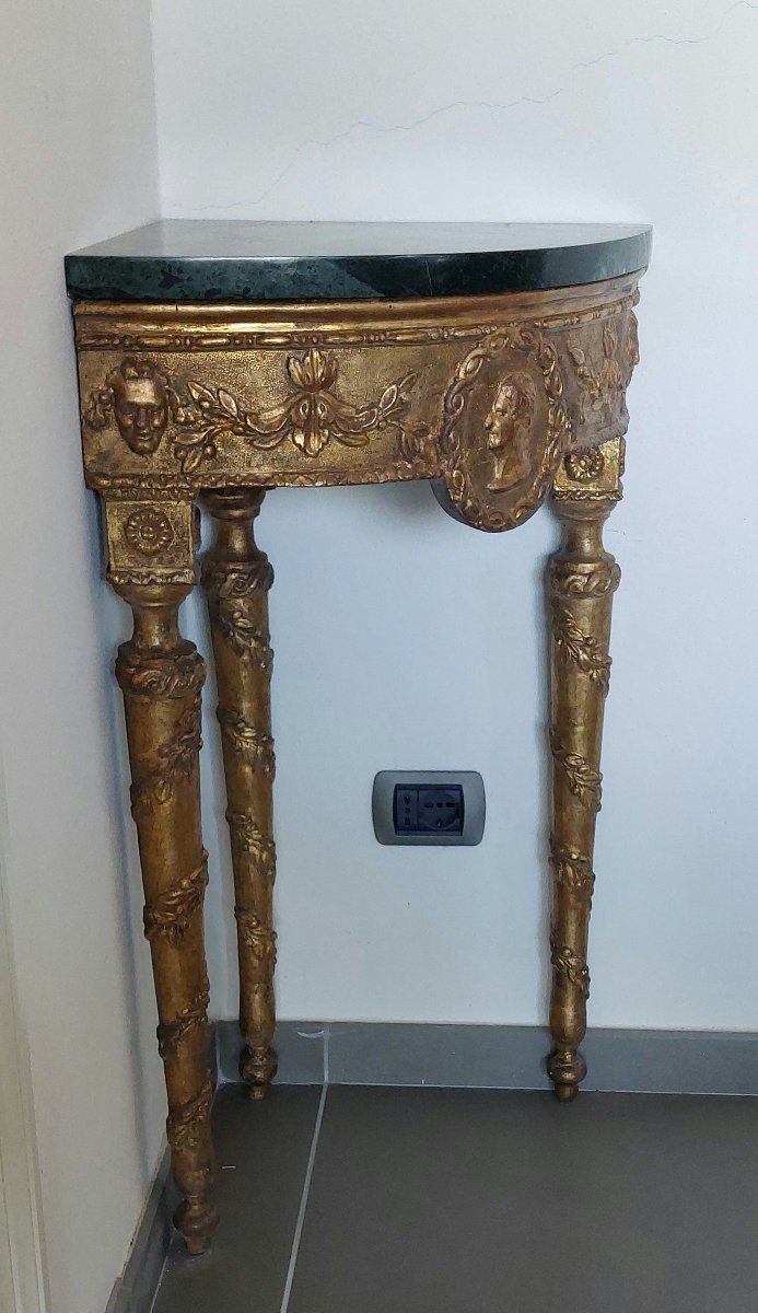 Louis XVI Giltwood Corner Console Table With Green Marble Top-photo-2