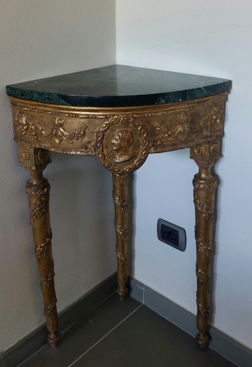 Louis XVI Giltwood Corner Console Table With Green Marble Top