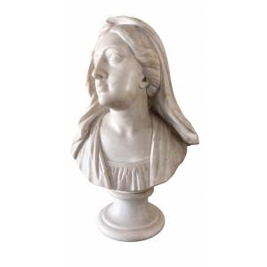 Veiled Woman Bust In White Carrara Marble – 19th Century
