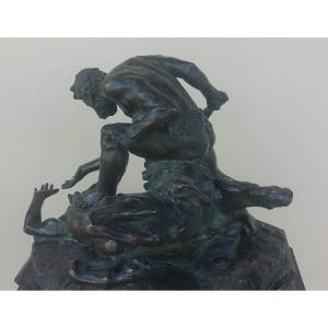 Hercules And The Centaur – Bronze By Augusto Rivalta (1895) On A Green Marble Column