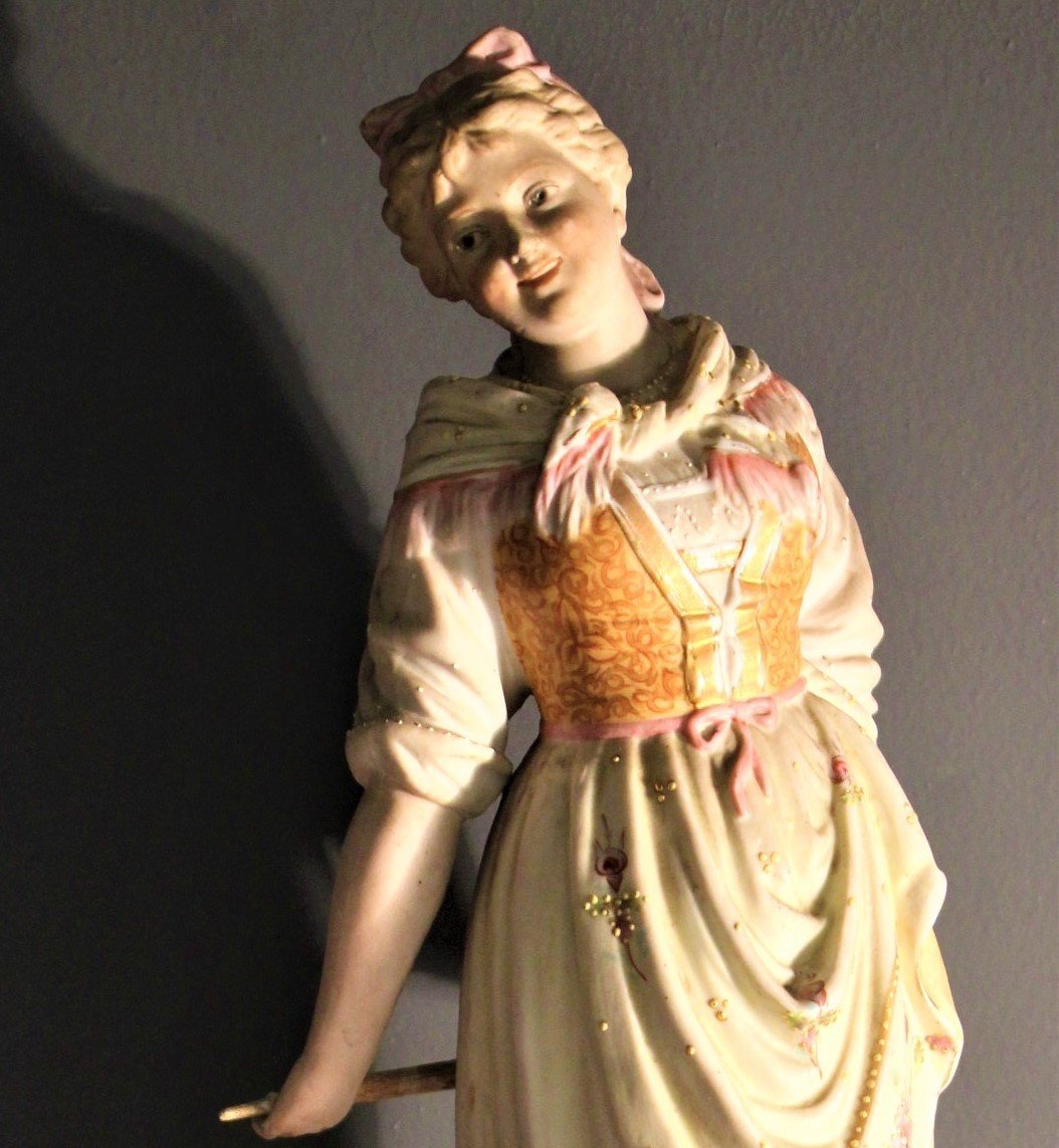 Couple De Jeunes Gens  Figures Pastorales En Biscuit France 19e Siècle
