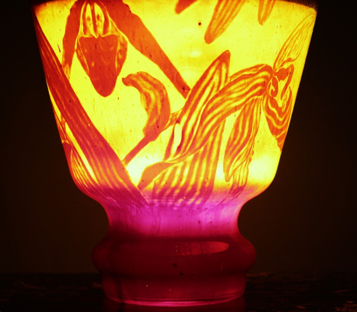 émile Gallé (1846-1904) Red Strawberry Decoration C. 1890 \95 Cristallerie De Gallé Nancy-photo-3