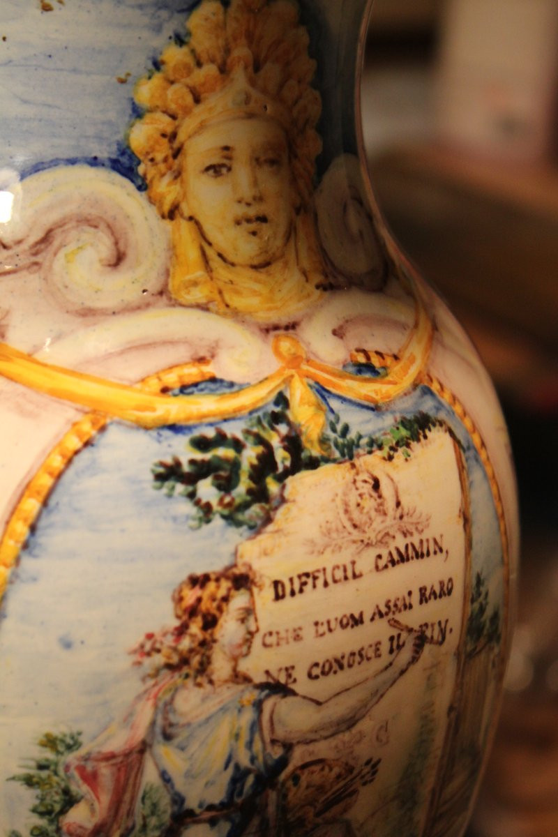 PAIRE DE VASES ALLÉGORIQUES DES ARTS-photo-3