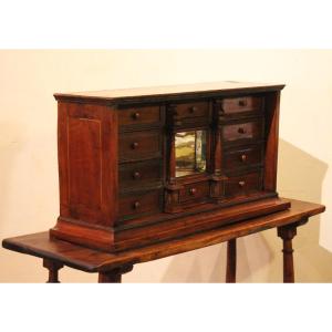 Antique Lombard Coin Cabinet Datable To The 17th/18th Century.