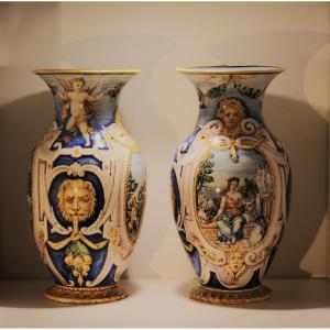 PAIRE DE VASES ALLÉGORIQUES DES ARTS