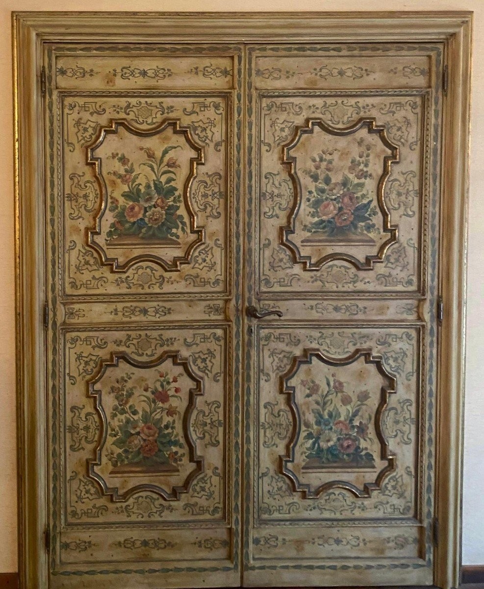 Lot De 9 Portes Laquées Et Peintes De Style Louis XV, Sicile