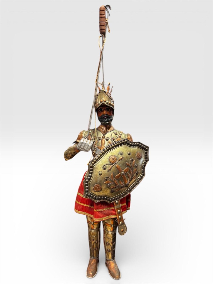 Marionnette sicilienne représentant Charlemagne, milieu du XXe siècle.