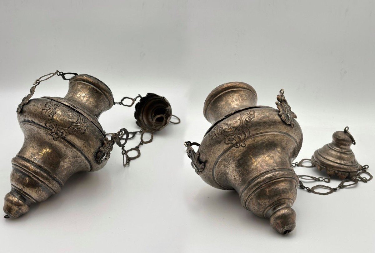 Paire de lampes votives en argent  Palerme, XVIIIe siècle-photo-4