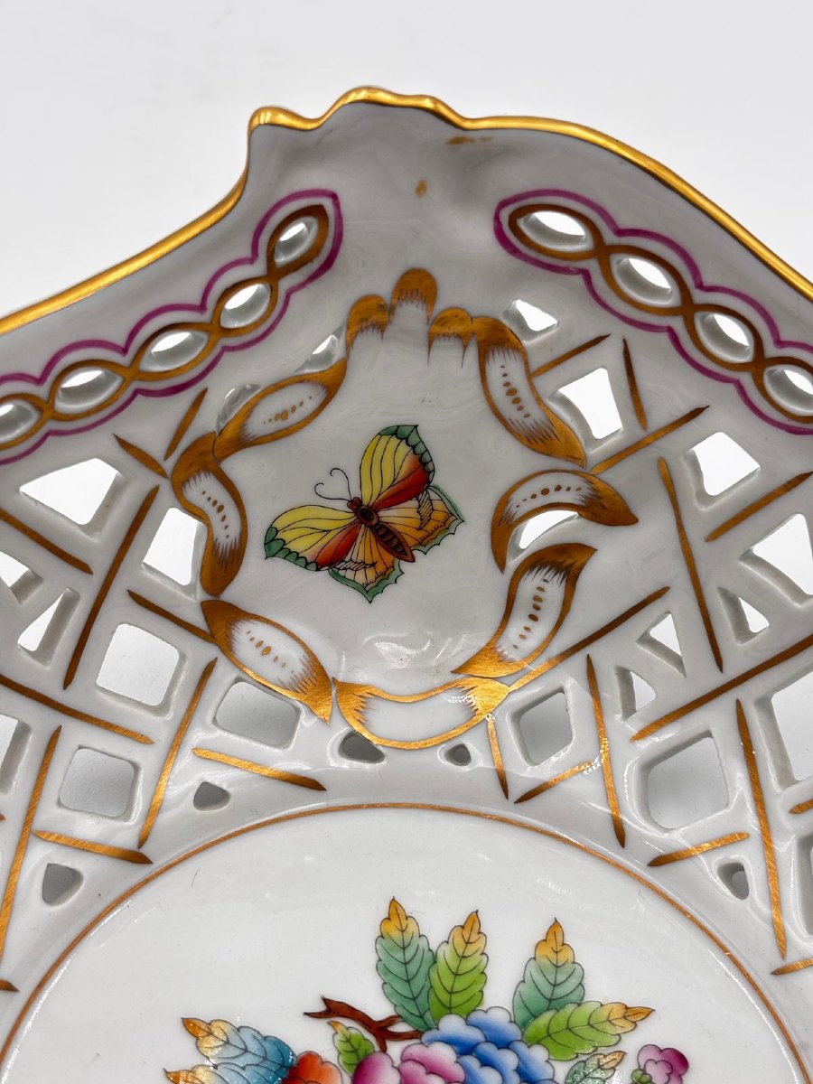 Panier ajouré en porcelaine de Herend,  Hongrie, seconde moitié du XXe siècle.-photo-5