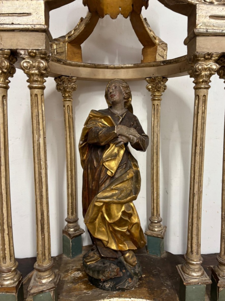 Sculpture sacrée en bois doré et polychrome, Vierge – Sicile, XVIIe siècle