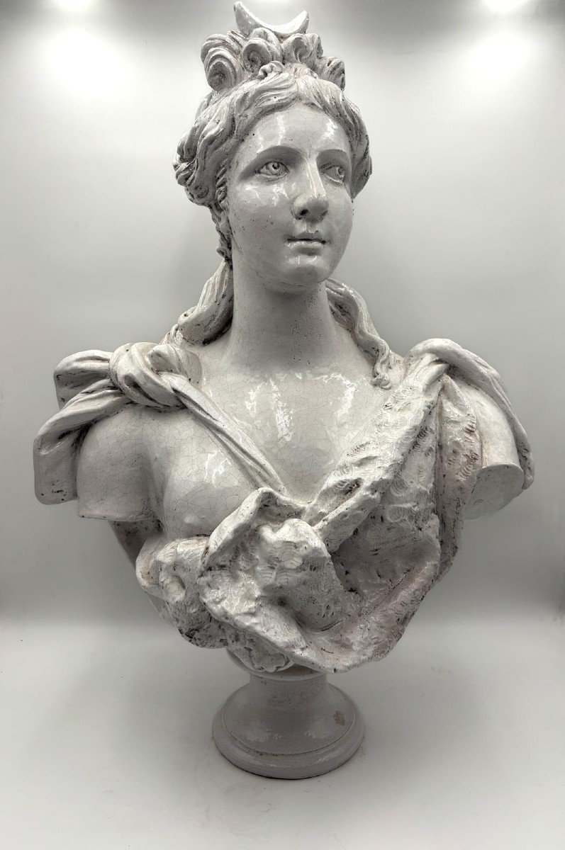 Large Bust Depicting Diana, White Glazed Terracotta, Late 19th Century-photo-3