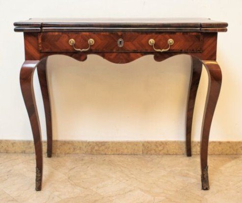 Table De Jeu Plaquée ébène Pourpre, Sicile XVIIIe Siècle
