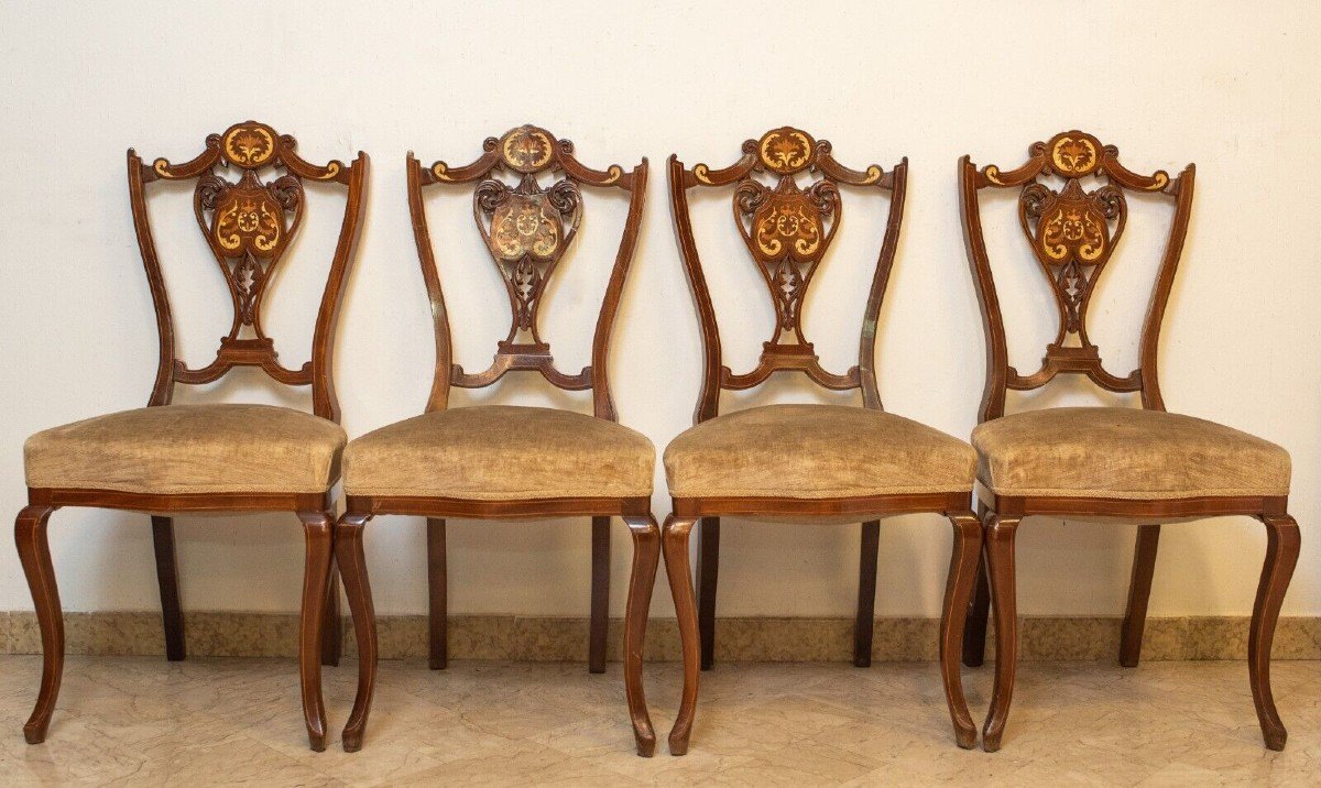 4 chaises anglaises, seconde moitié des années 1800