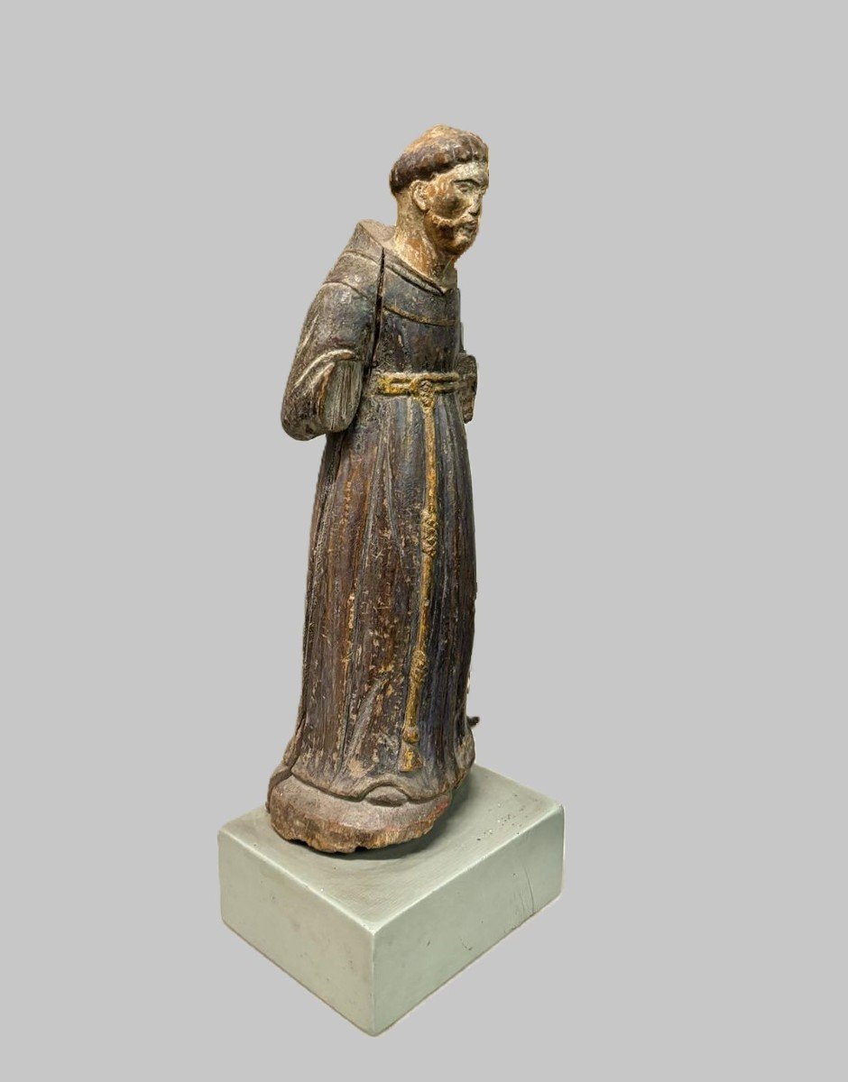 Sculpture en bois polychrome, représentant une figure religieuse-photo-3