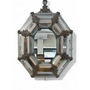 Grand miroir vénitien octogonal en verre gravé et bronze, début du XXe siècle