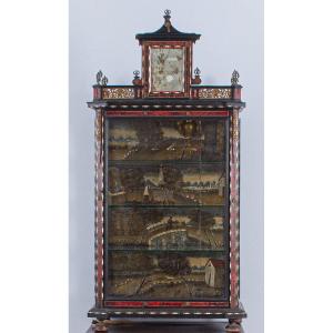 Ébénisterie italienne du XVIII e siècle