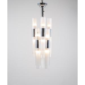 Venini, suspension à 12 lumières, fabriquée à Murano, Italie, 1970.