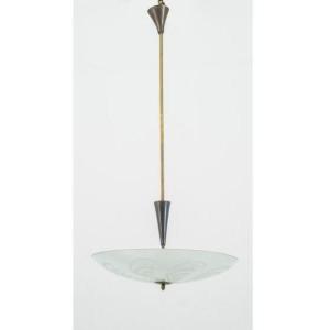Produitproduit Pietro Chiesa, Suspension