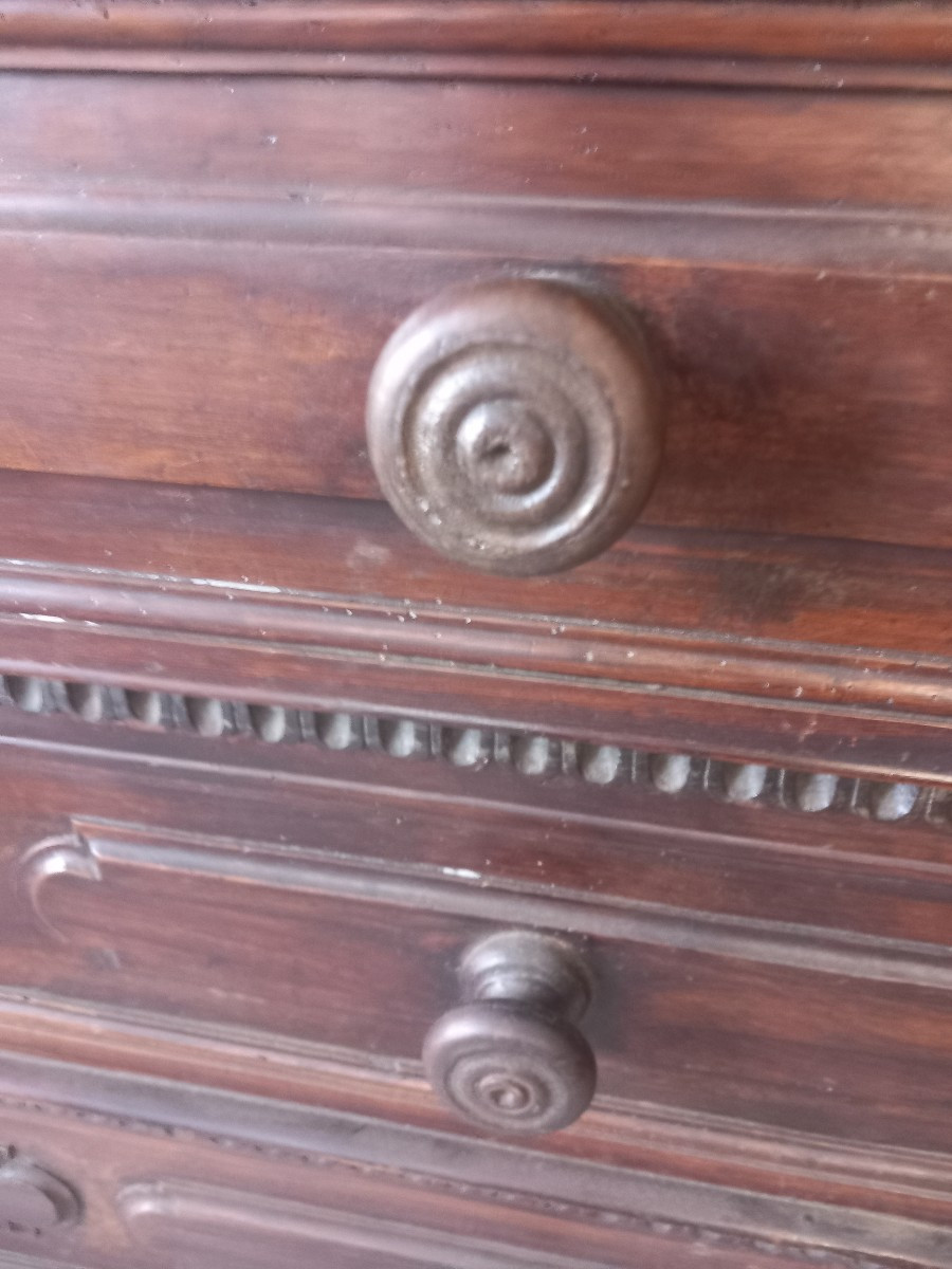 Walnut Chest Of Drawers, 17th Century, Lombardy-photo-1