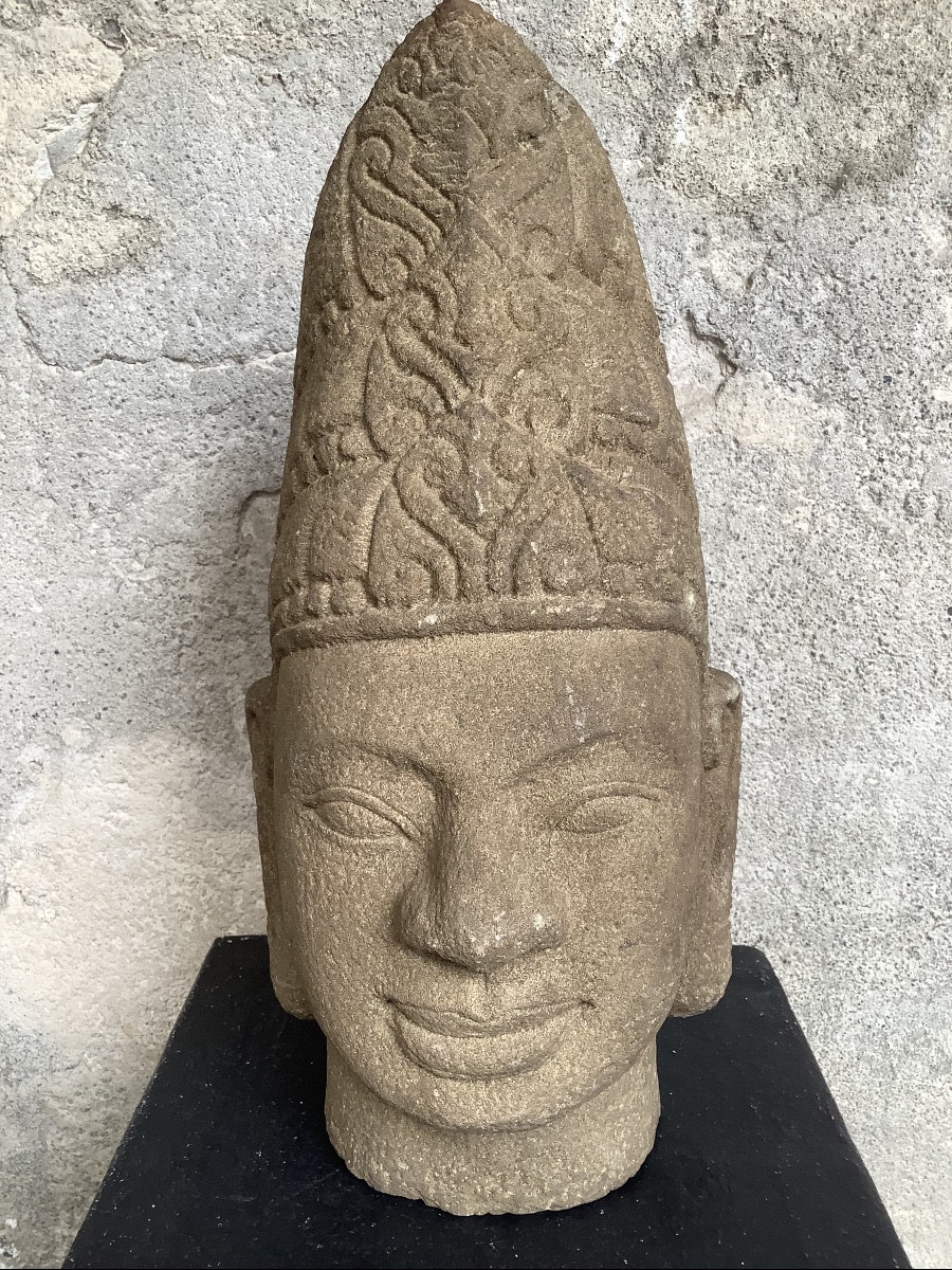 Sculpture en pierre grise de Birmania Ep 800