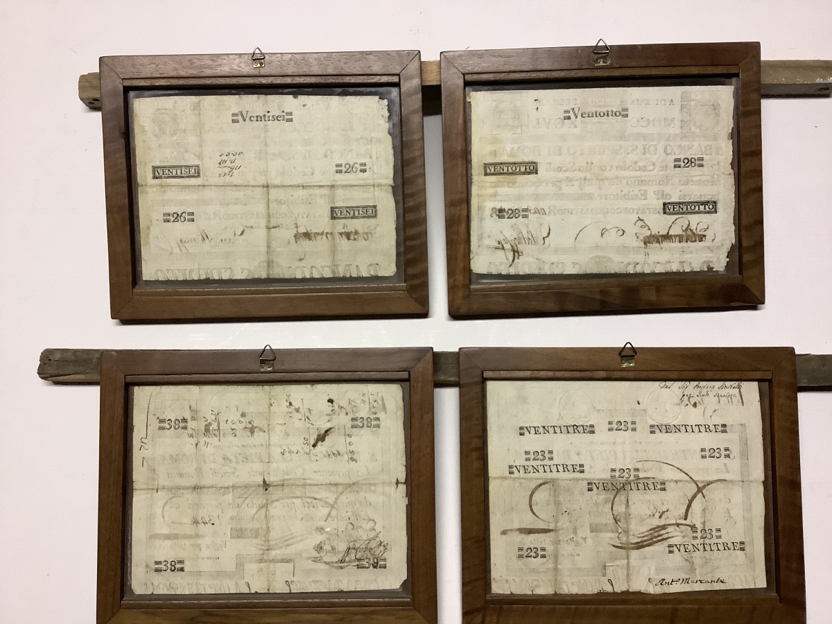Quatre coupons de  la banque de Rome e de Santo Monte vers 1750-photo-2