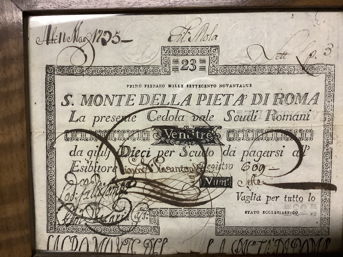 Quatre coupons de  la banque de Rome e de Santo Monte vers 1750-photo-3