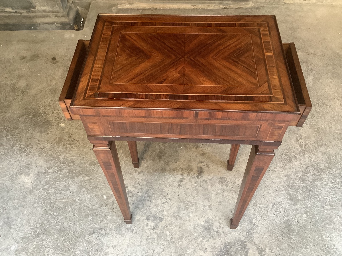 Petite table de jeu en divers bois precieux epoque XVIII siecle-photo-3