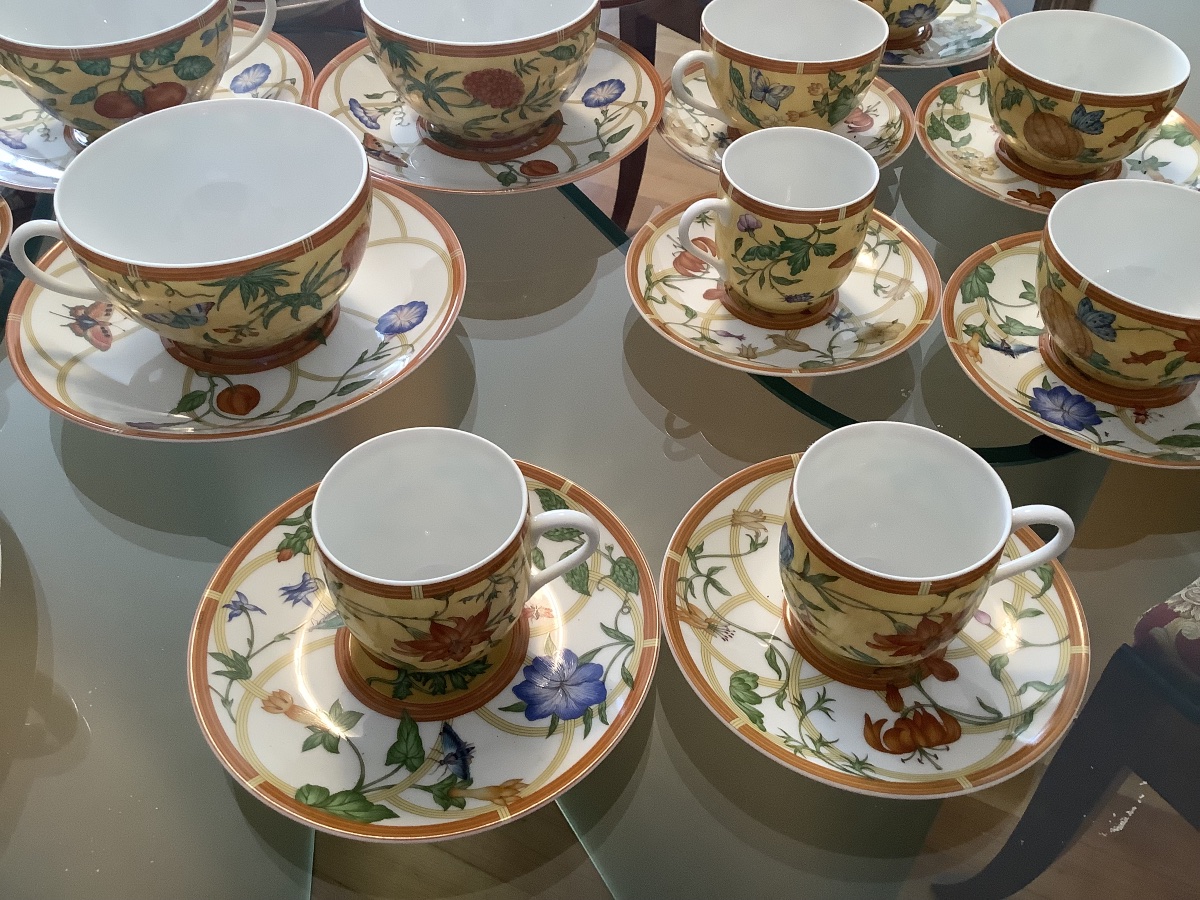 Service en porcelaine fine Herme’s compose’ de 39 piece Ep XX siecle-photo-3