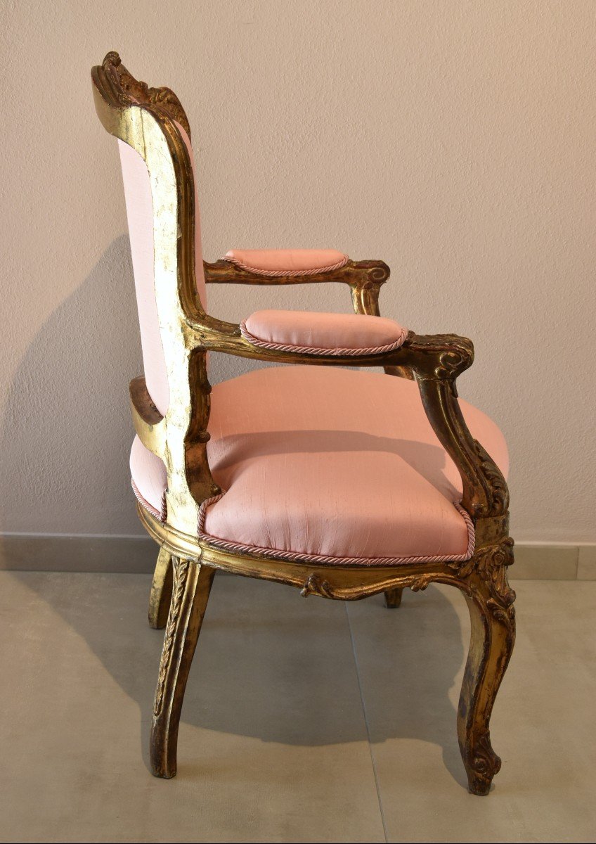 Paire De Fauteuils Rococo En Bois Sculpté Et Doré, France XVIIIe Siècle-photo-3
