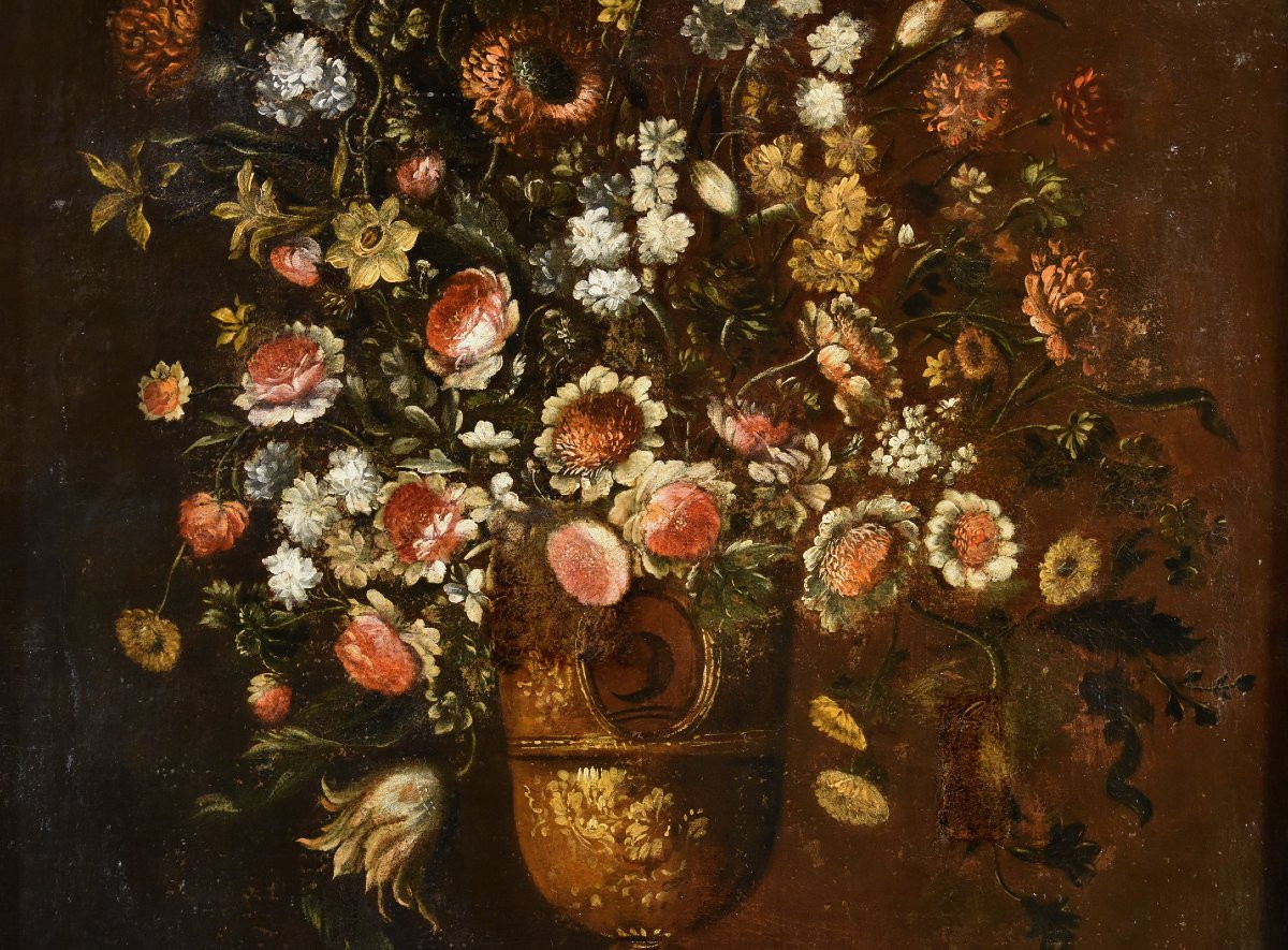 Andrea Scacciati (florence 1642-1710)  Composition Of Flowers Within Embossed Vase  (2 Of 3)-photo-1