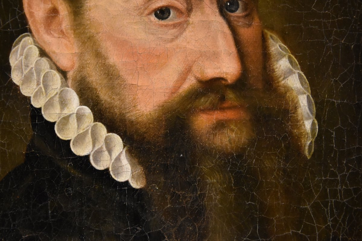 Portrait Of A Gentleman In Renaissance Dress, Frans Pourbus (bruges, 1545 - Antwerp, 1581)-photo-2