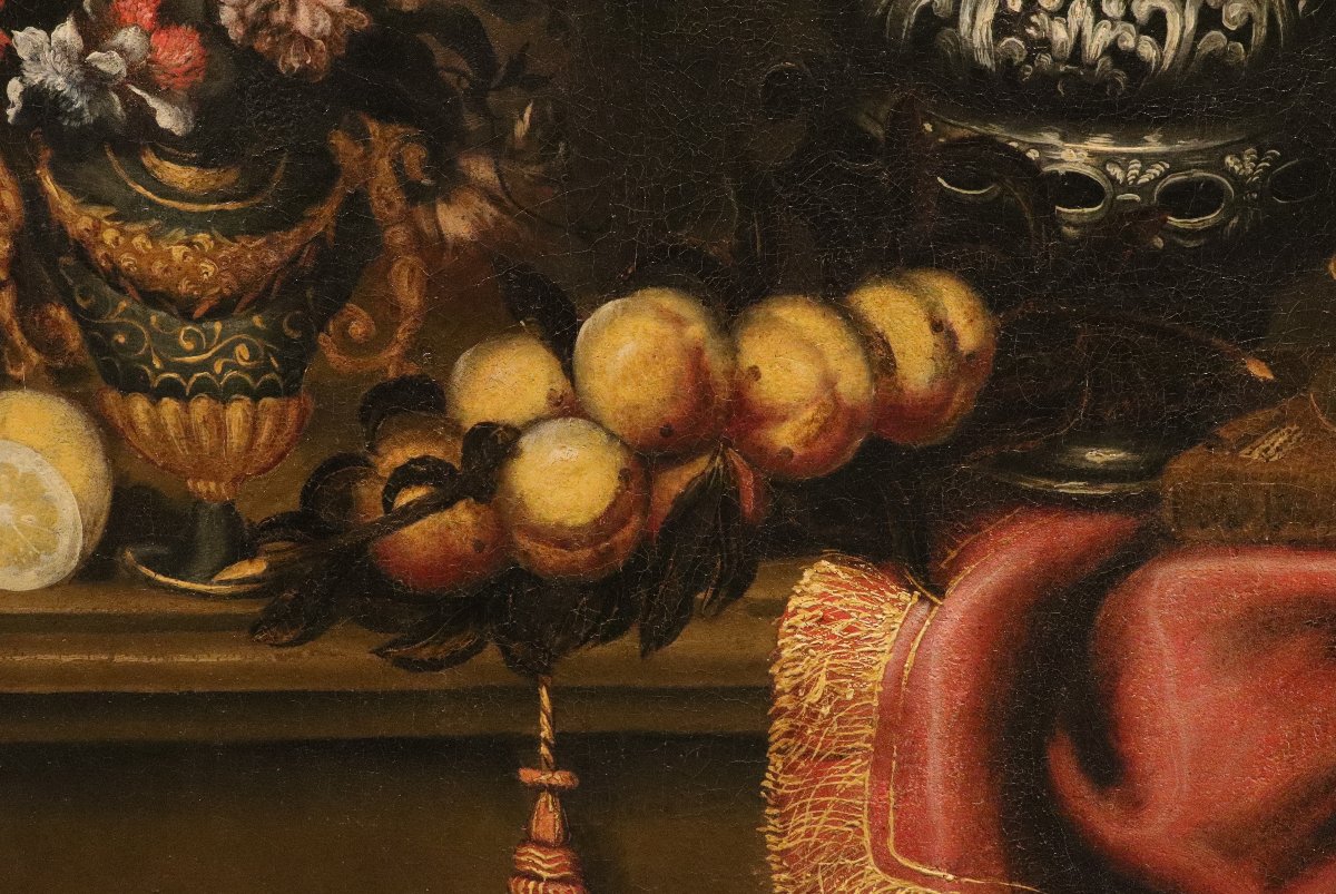 Antonio Tibaldi (Rome 1635 - 1675), Nature morte avec vase de fleurs, fruits et objets précieux-photo-7