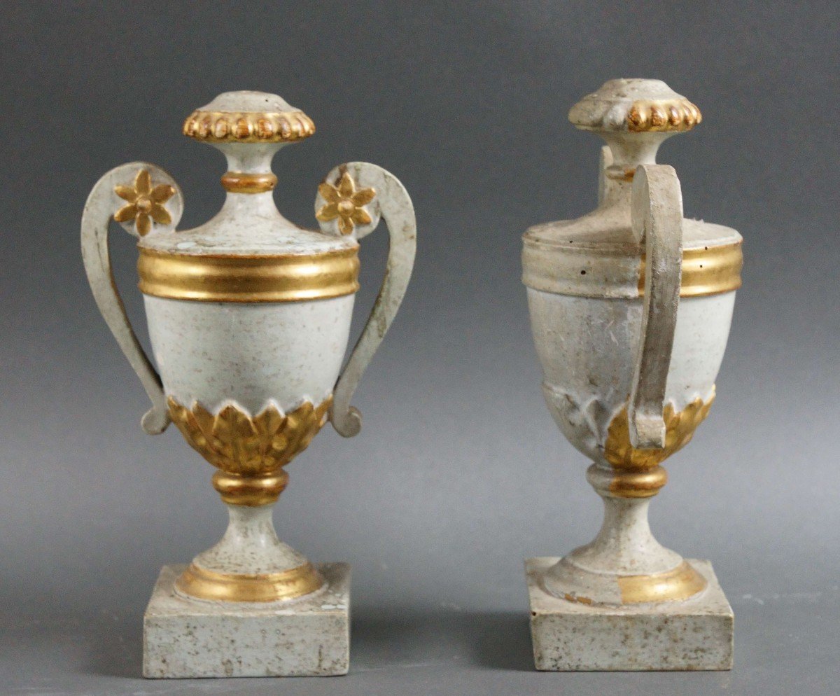 18th Italian Gilt Wood Candlesticks -photo-3