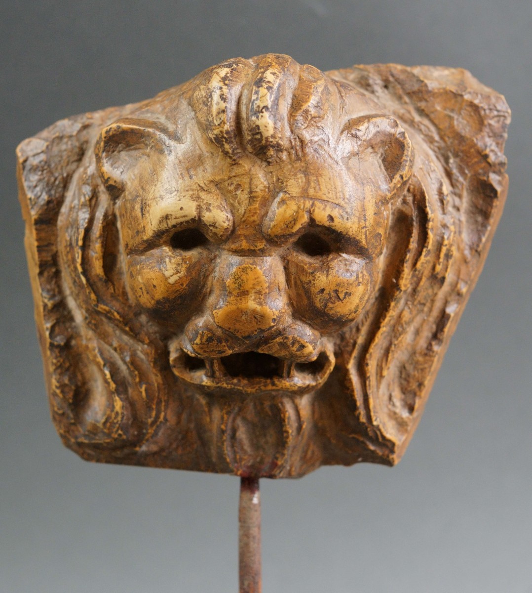 Mascaron En Marbre Jaune Lion Fragment  Italie 17éme