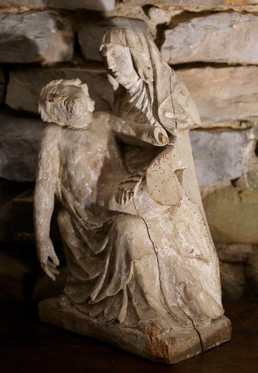 Late 15th Lime Wood  French Sculpture Virgin Of Pity Or Pietà-photo-1