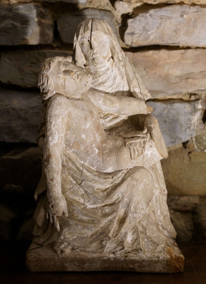 Late 15th Lime Wood  French Sculpture Virgin Of Pity Or Pietà