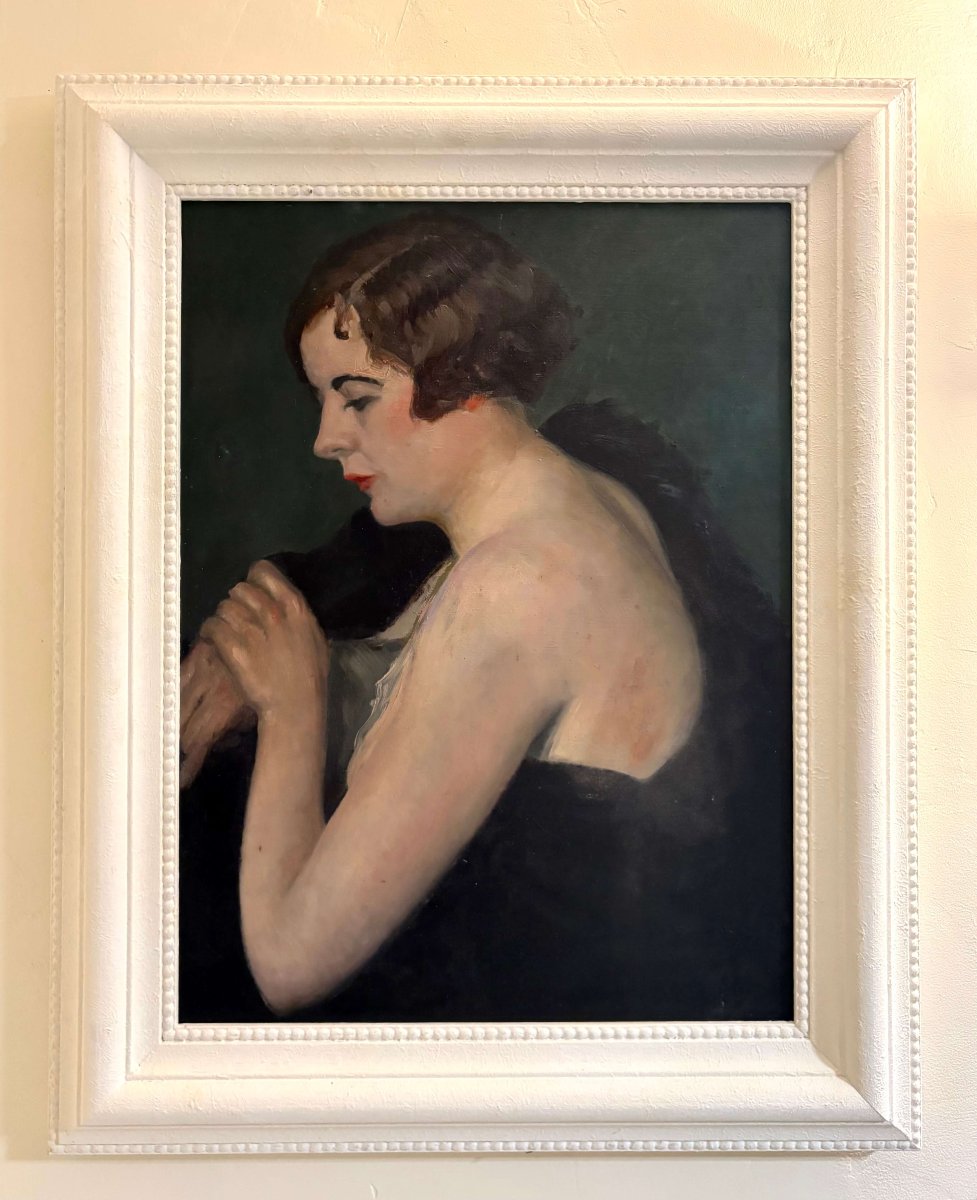 Portrait d'une Elégante Art déco Monogrammée EB Datée 1931-photo-2