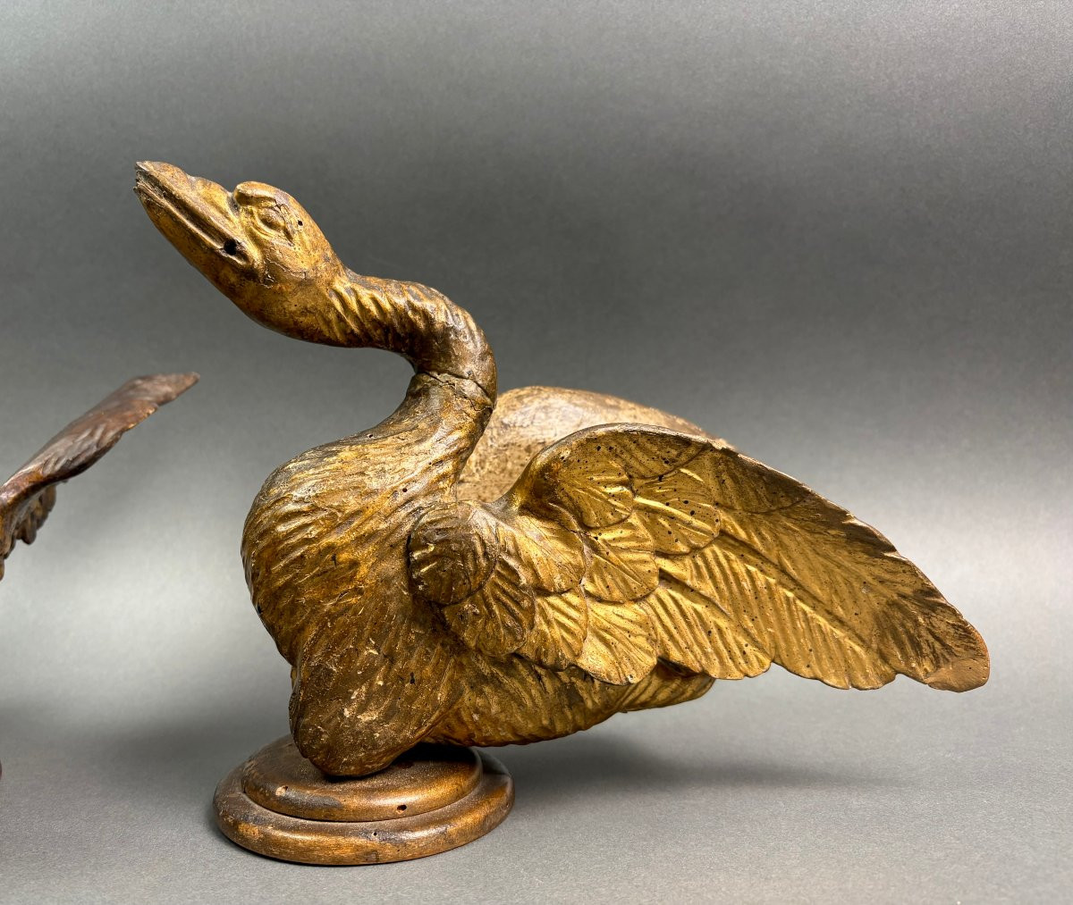 Paire de Grands Sculptures en Bois Doré  Louis XVI Cygnes Italie 18éme-photo-3