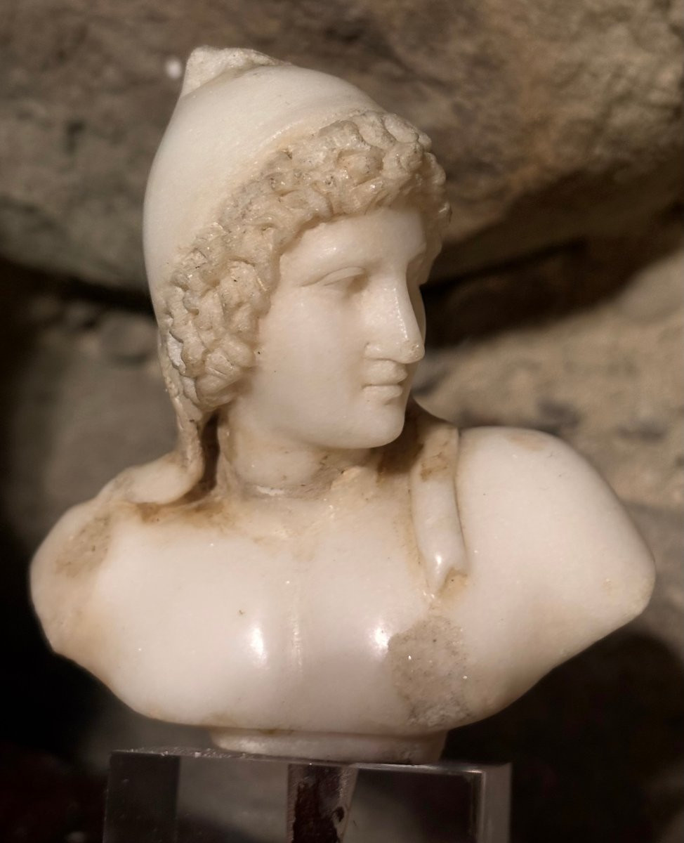 Petit Buste Maniériste d'Attis en Marbre 16éme-photo-3