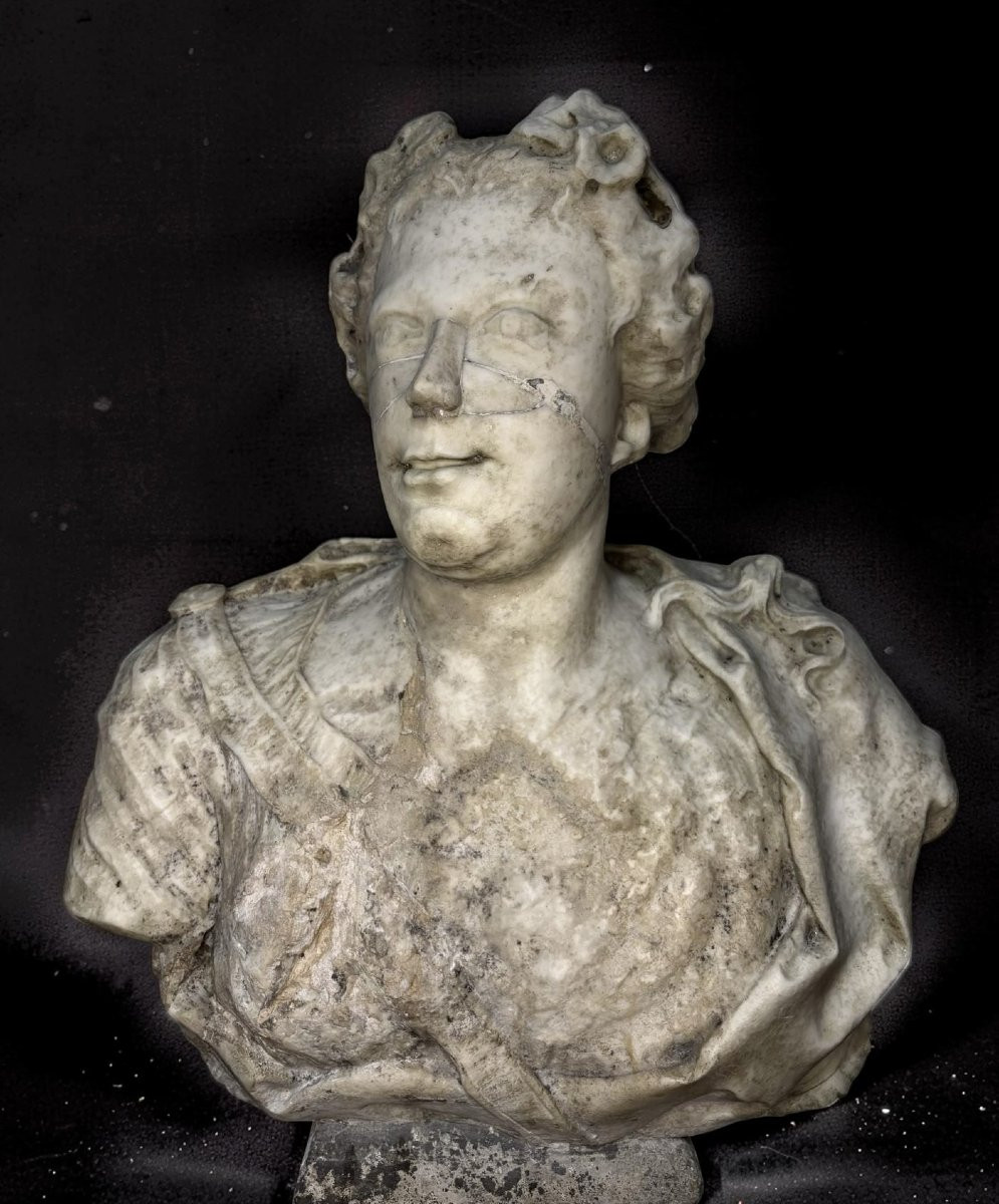 Orazio Marinali (1643-1720) Buste de Flore en Marbre -photo-1