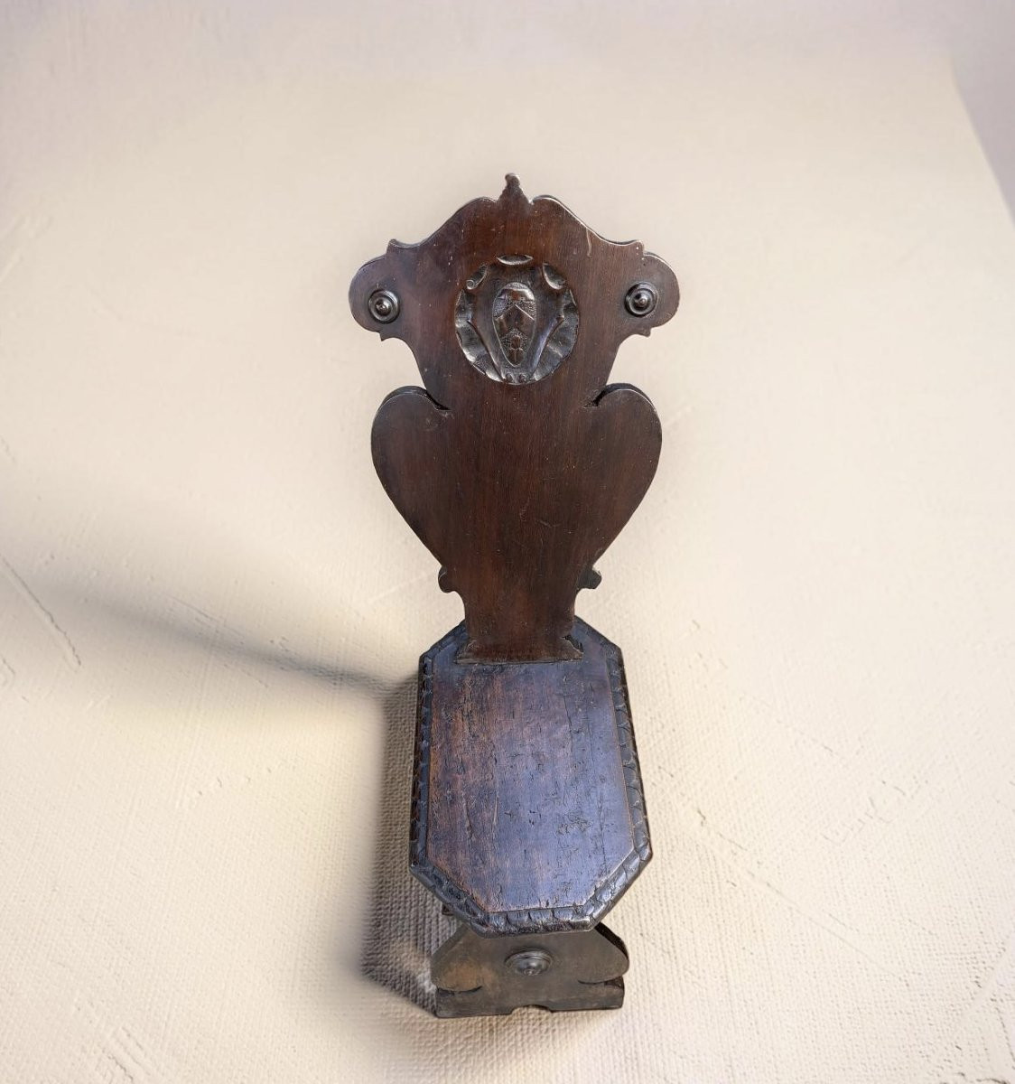 Paire de Chaise Renaissance en Noyer  aux Armoiries Italie 19éme-photo-2