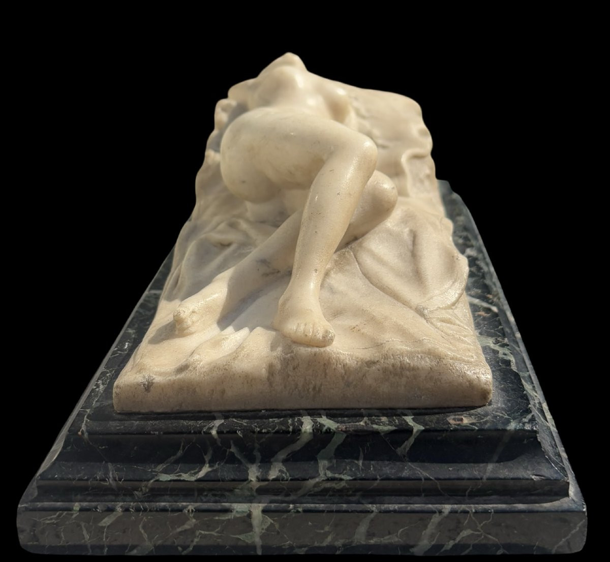 Sculpture en Marbre Vénus Allongée Ecole Française Art Nouveau-photo-4