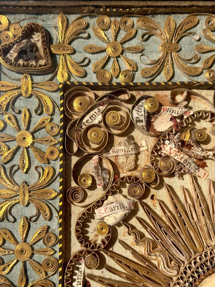 Large 18th-century Reliquary Frame With 42 Relics (teeth And Bones)-photo-2